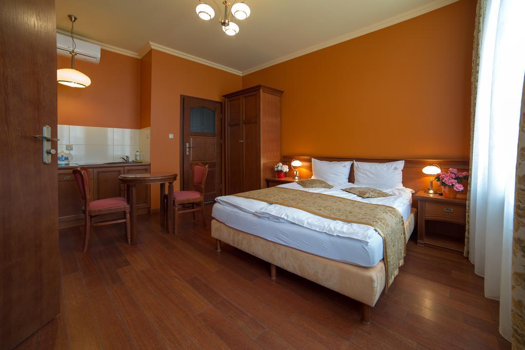 Rynek 16 Aparthotel Sandomierz Ngoại thất bức ảnh