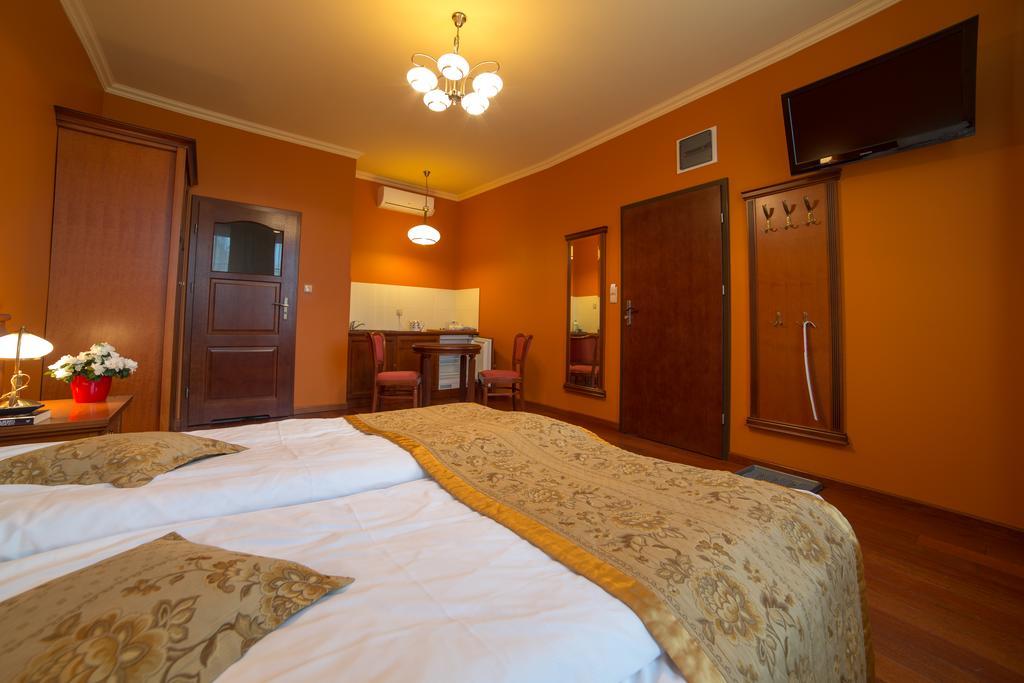 Rynek 16 Aparthotel Sandomierz Ngoại thất bức ảnh